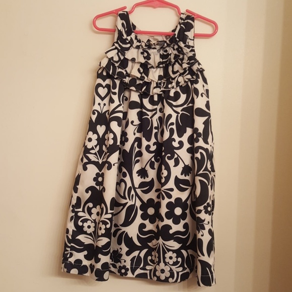 Girls dress - Picture 1 of 2